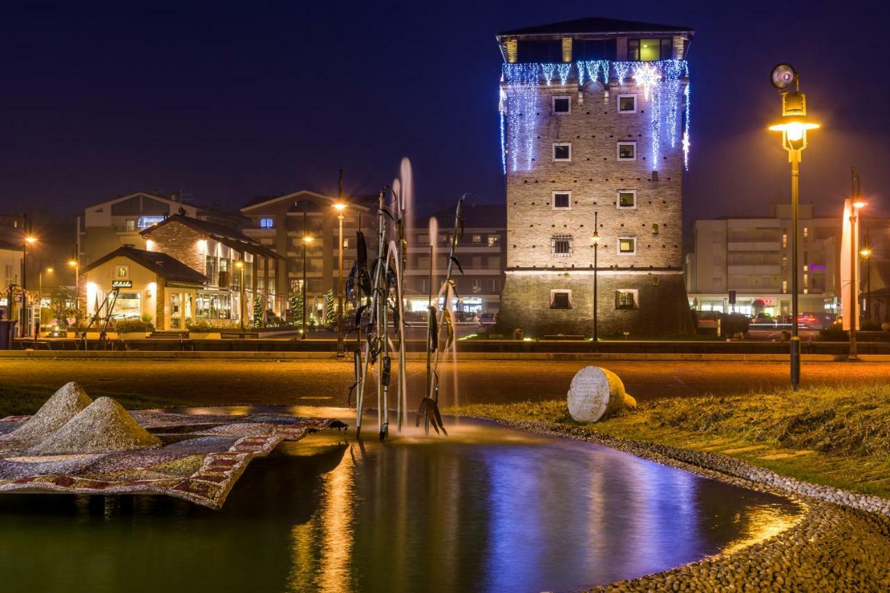 Cervia Marina Suite Buitenkant foto